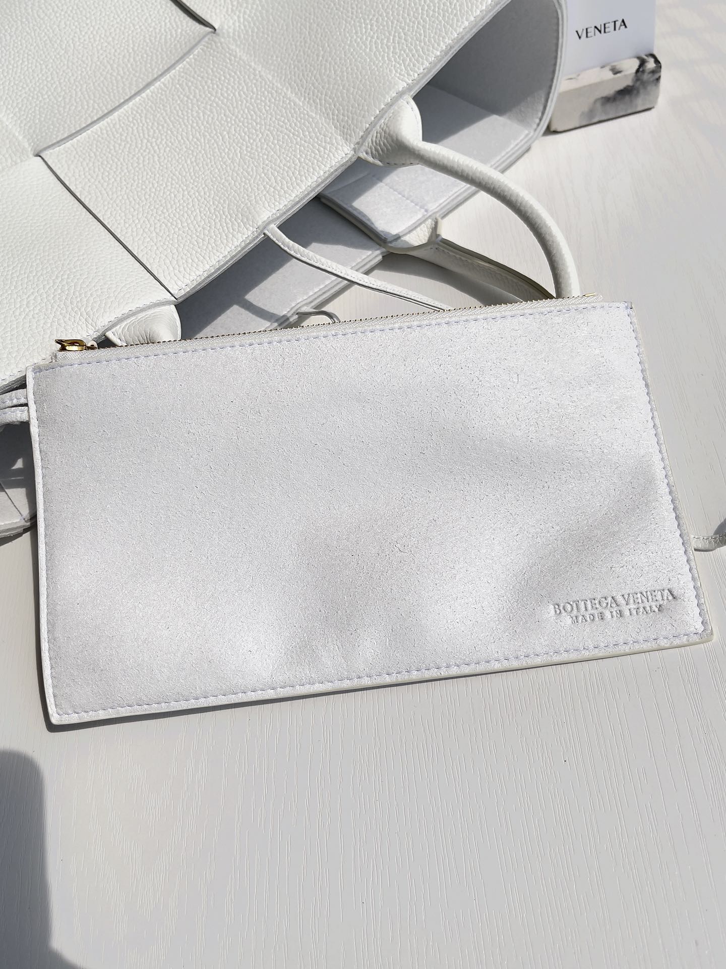Bottega Veneta Small Arco Tote Bag 652867 Calfskin White