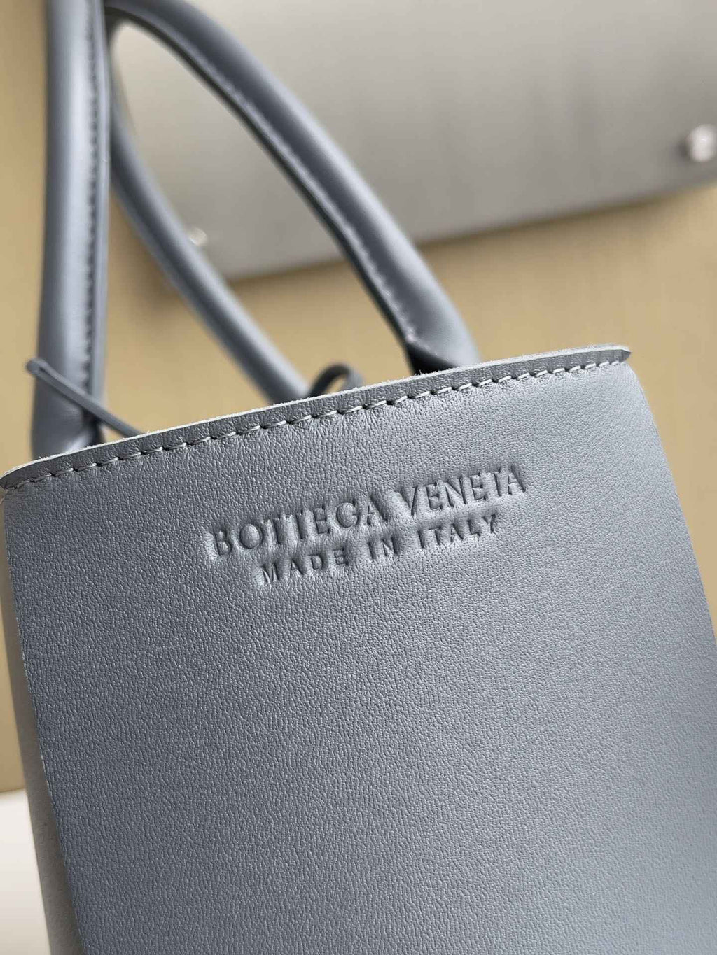 Bottega Veneta Small Arco Tote Bag 652867 Calfskin Gray