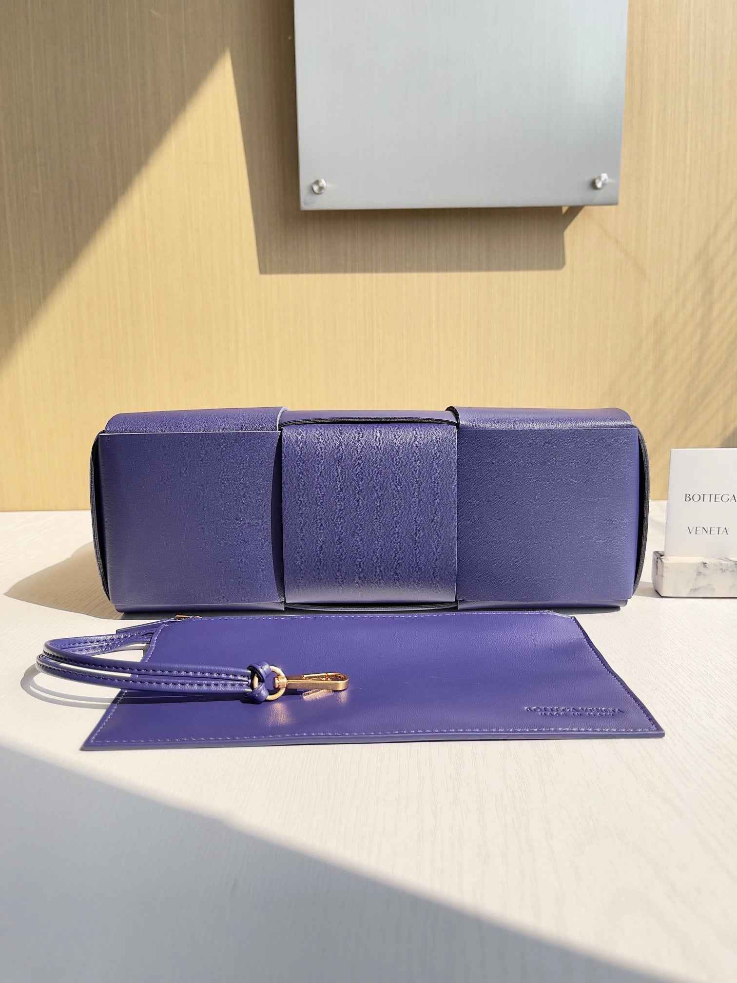 Bottega Veneta Small Arco Tote Bag 652867 Calfskin Purple