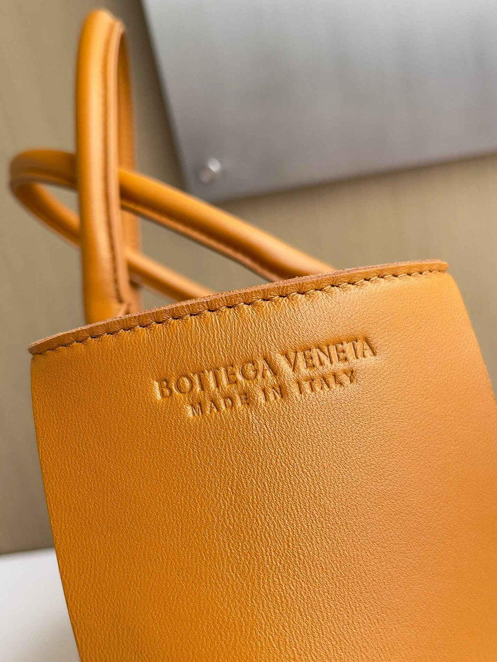 Bottega Veneta Small Arco Tote Bag 652867 Calfskin Orange