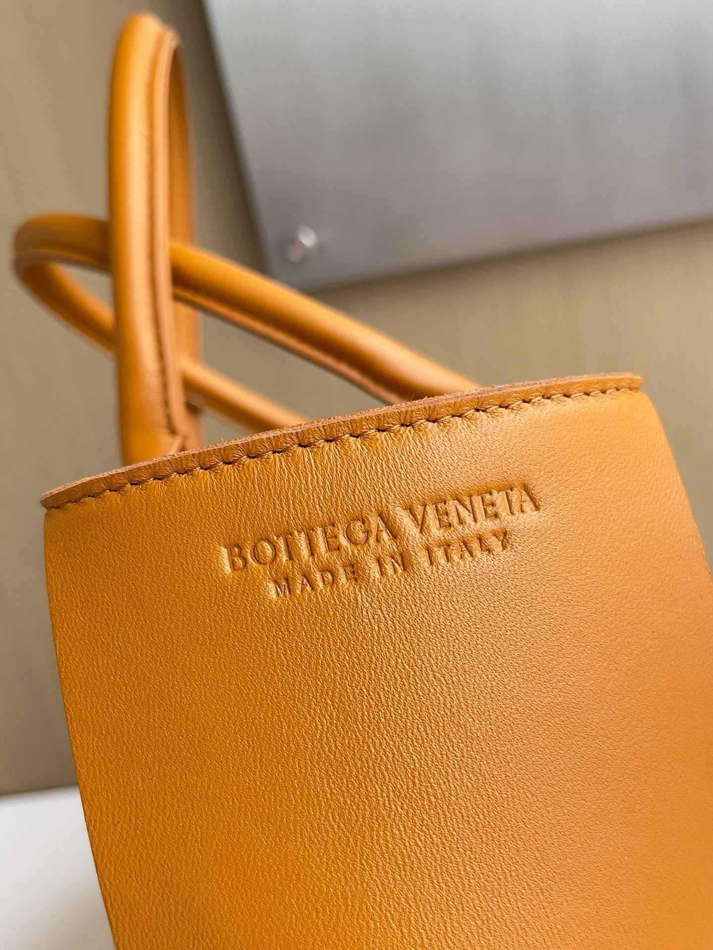 Bottega Veneta Small Arco Tote Bag 652867 Calfskin Orange