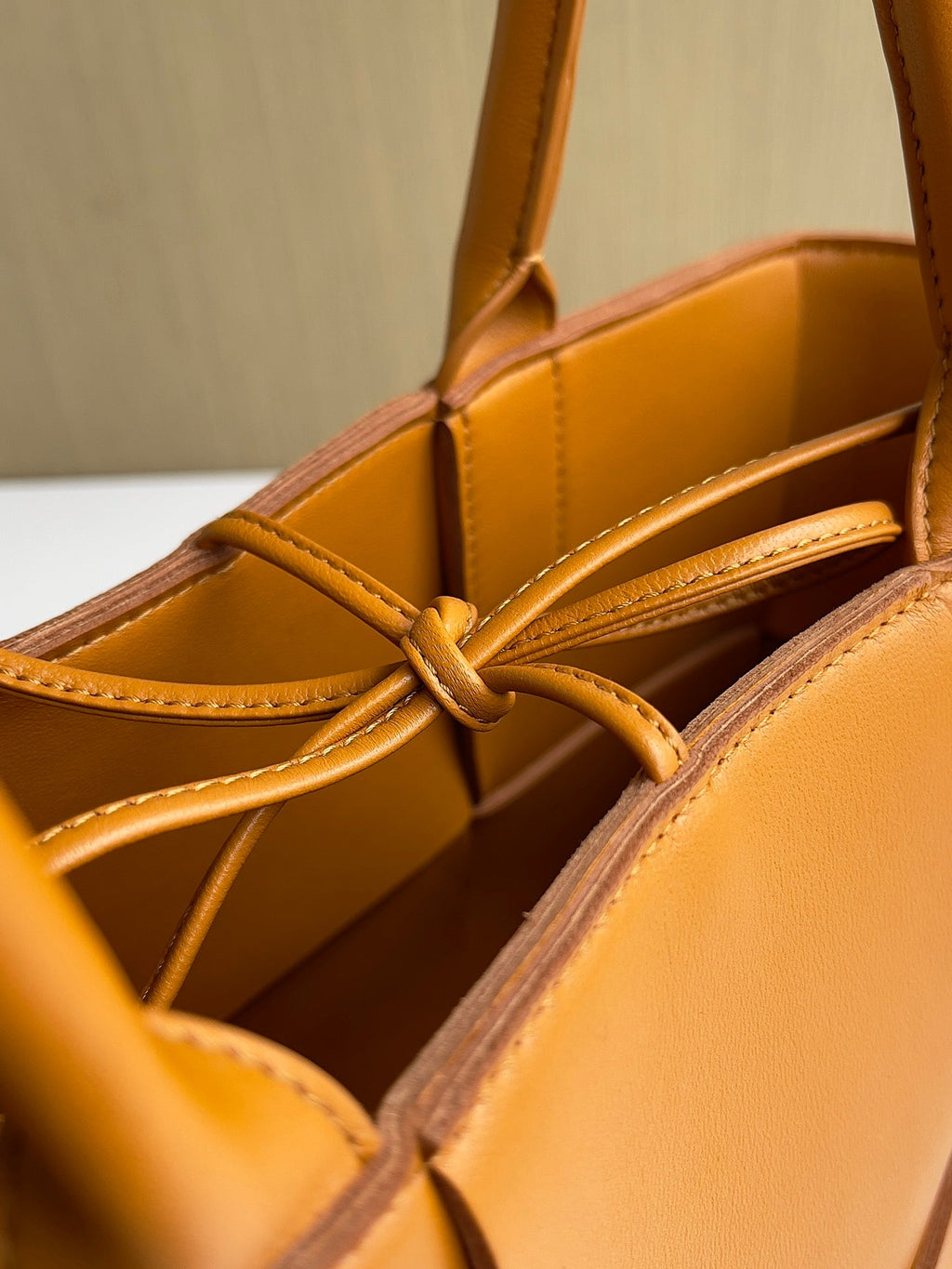 Bottega Veneta Small Arco Tote Bag 652867 Calfskin Orange