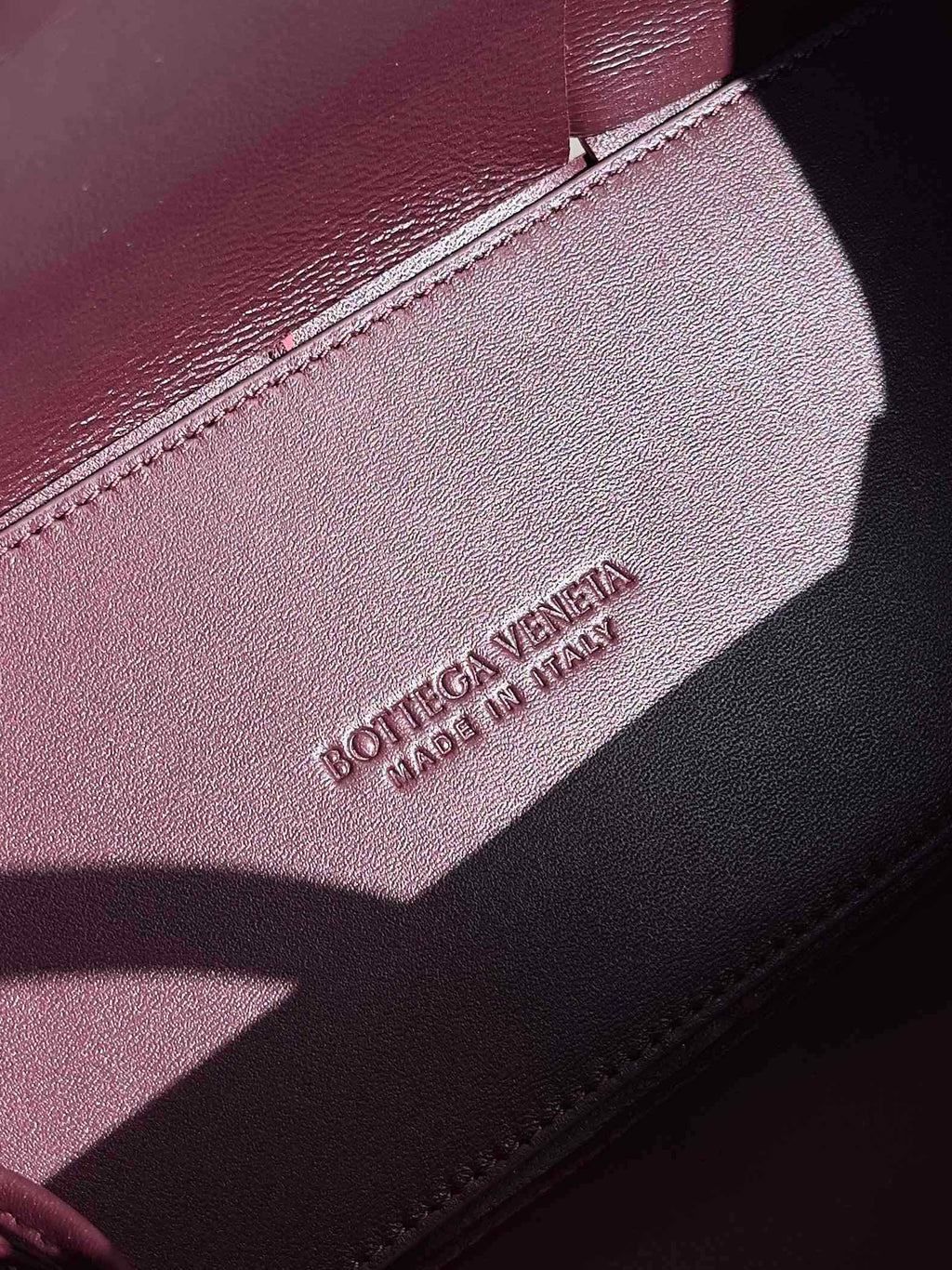 Bottega Veneta Small Arco Tote Bag 652867 Calfskin Wine Red