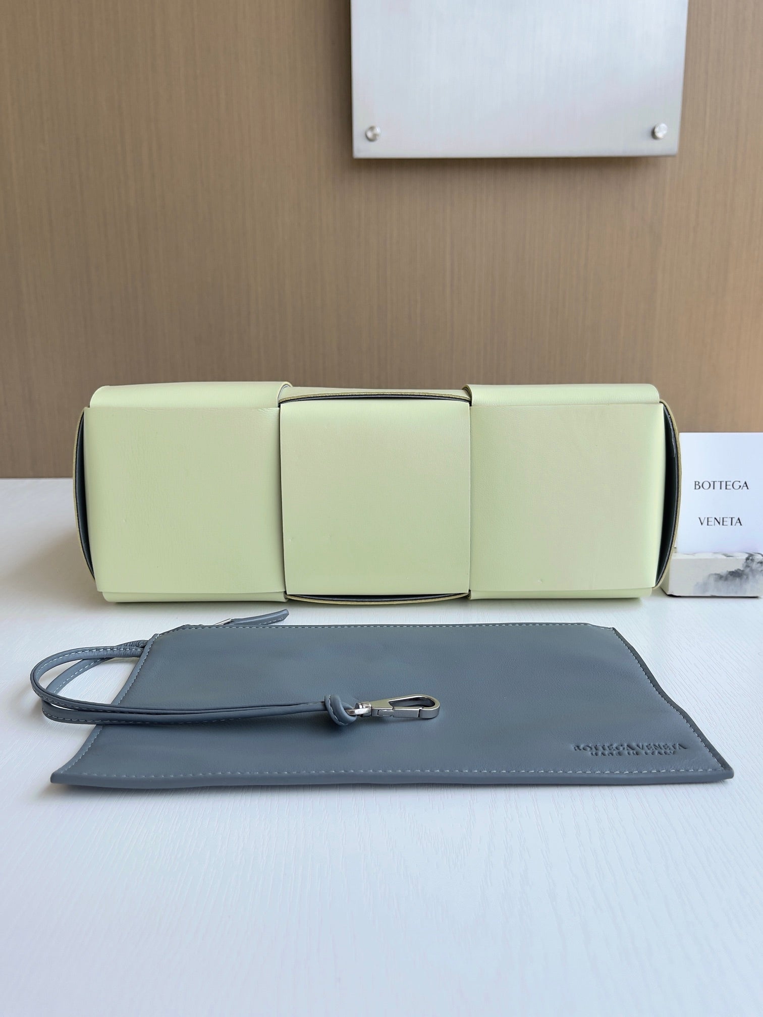 Bottega Veneta Small Arco Tote Bag 652867 Lambskin Light Green