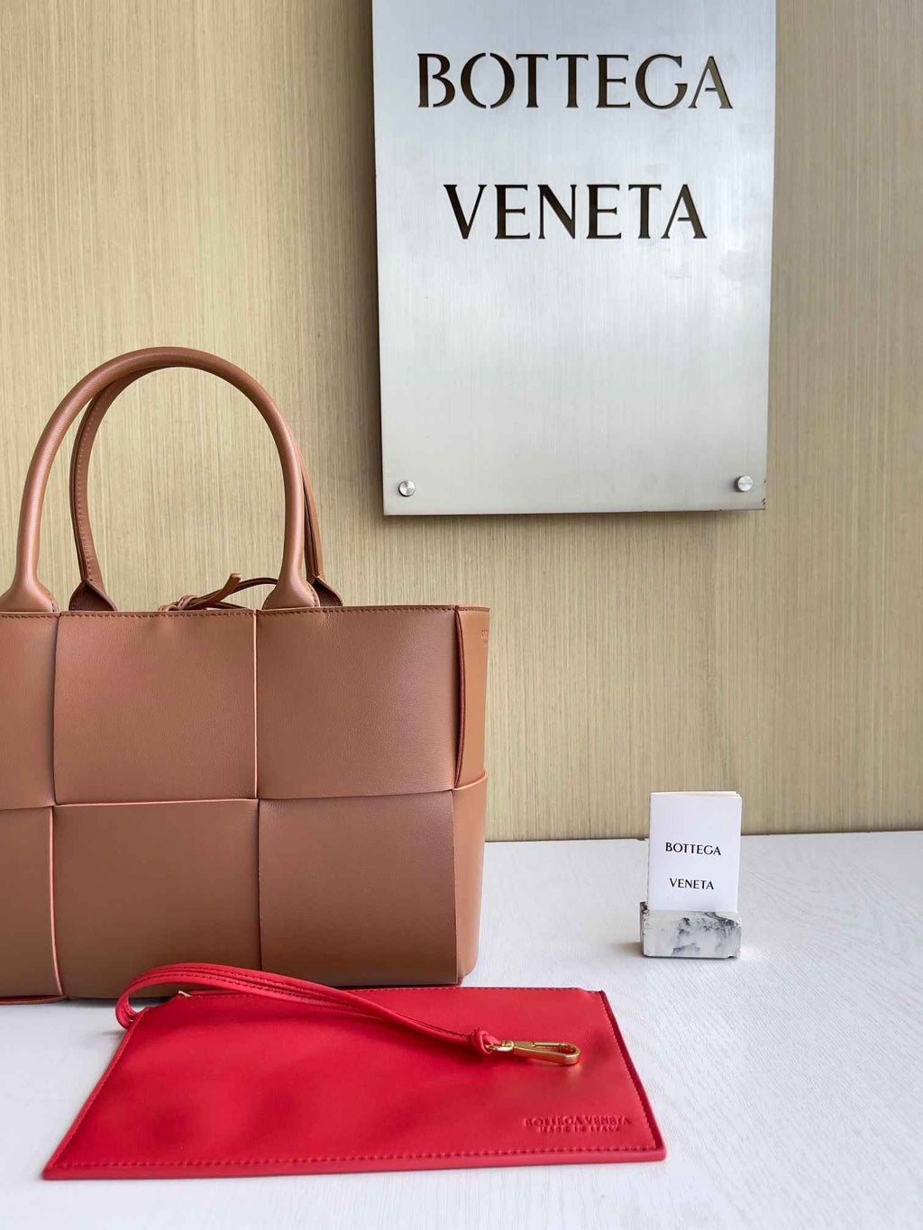 Bottega Veneta Small Arco Tote Bag 652867 Lambskin Brown