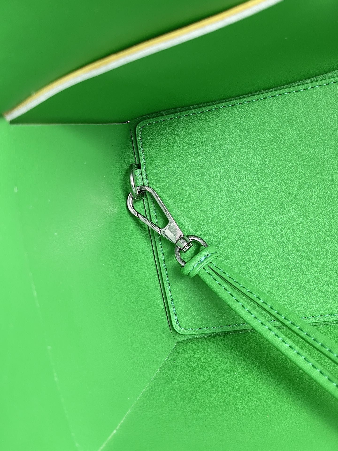 Bottega Veneta Small Arco Tote Bag 652867 Lambskin Yellow Green