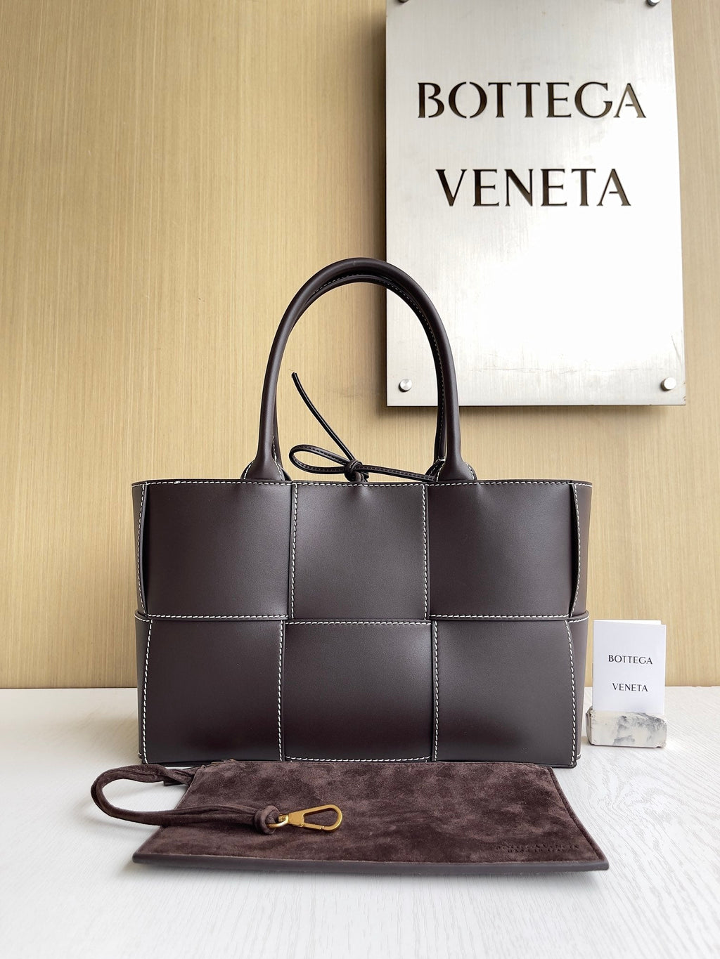 Bottega Veneta Small Arco Tote Bag 652867 Brown Calfskin