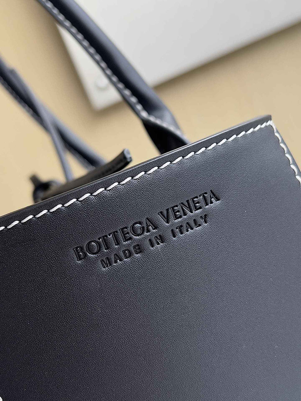 Bottega Veneta Small Arco Tote Bag 652867 Calfskin Black