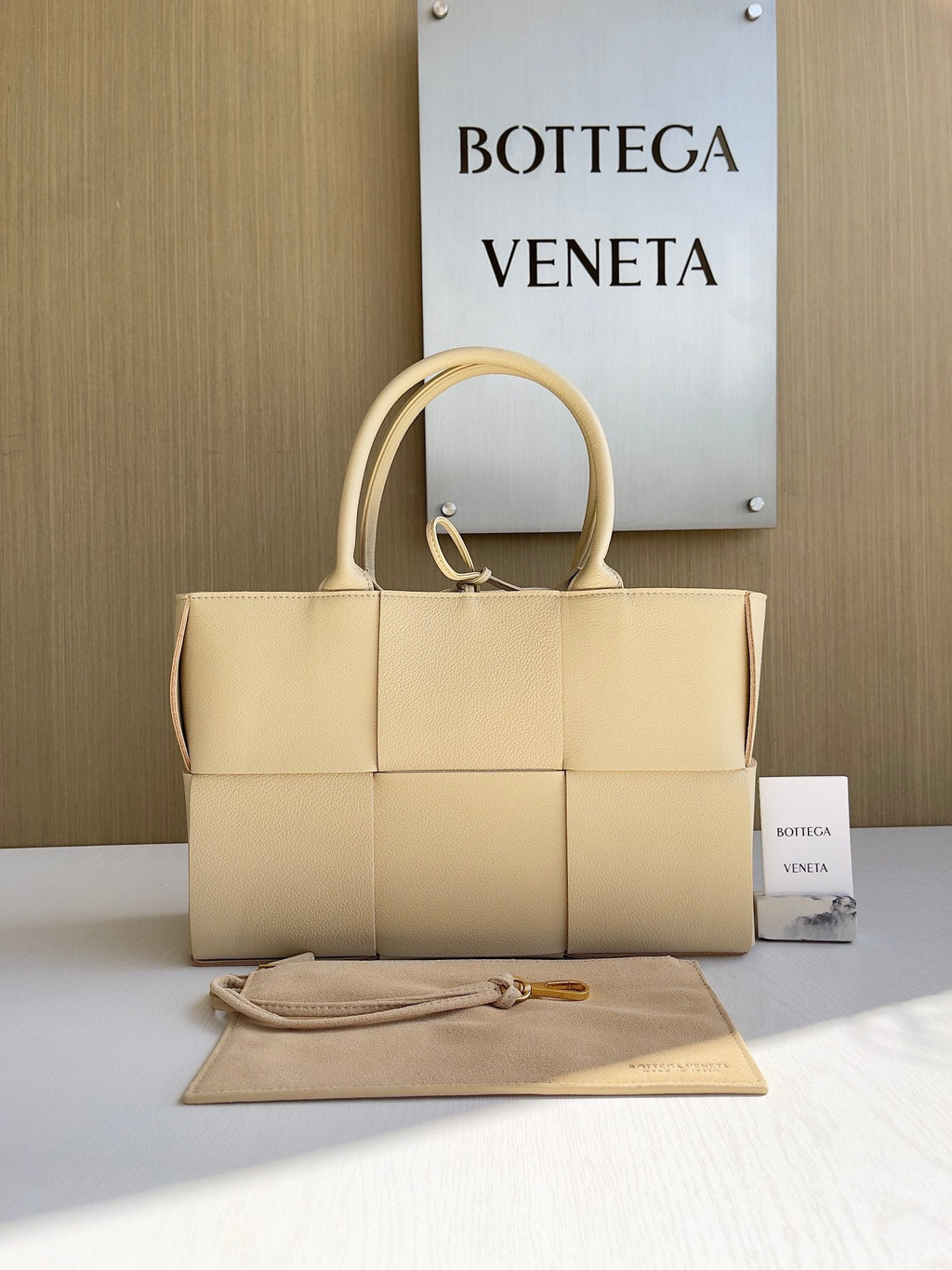 Bottega Veneta Small Arco Tote Bag 652867 Apricot Calfskin