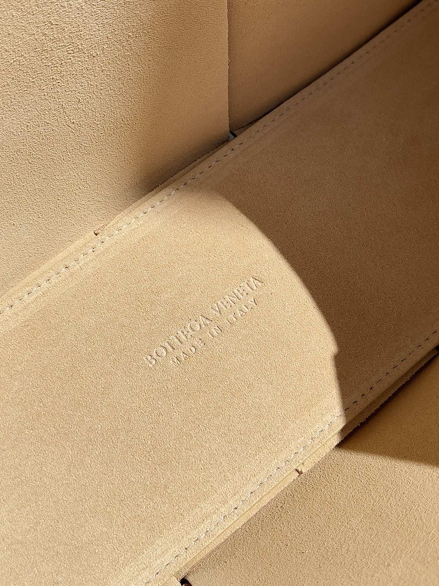 Bottega Veneta Small Arco Tote Bag 652867 Apricot Calfskin