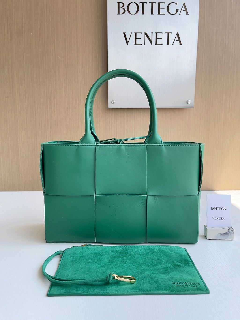 Bottega Veneta Small Arco Tote Bag 652867 Green Calfskin