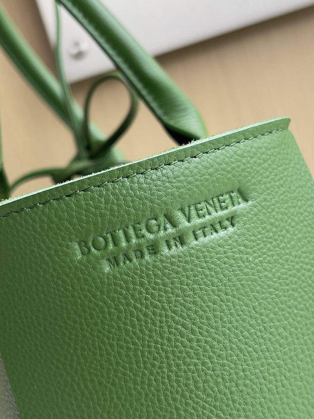Bottega Veneta Small Arco Tote Bag Green Calfskin 652867
