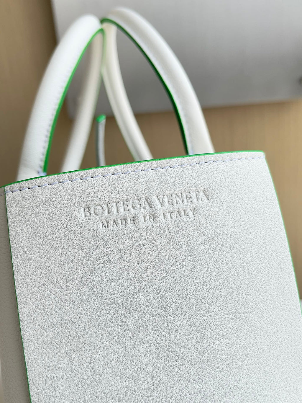 Bottega Veneta Small Arco Tote Bag 652867 White Green Calfskin