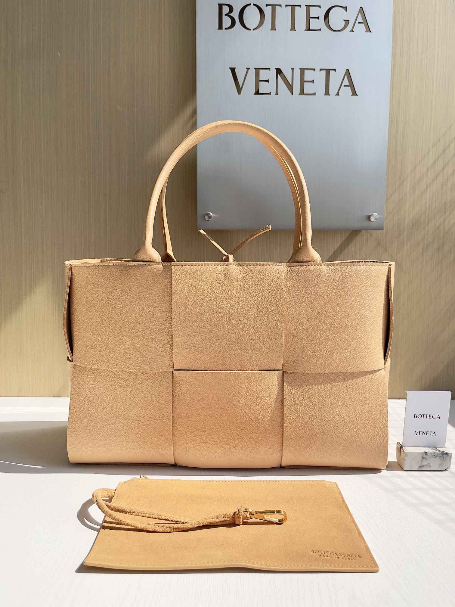 Bottega Veneta Small Arco Tote Bag 652867 Tan Calfskin