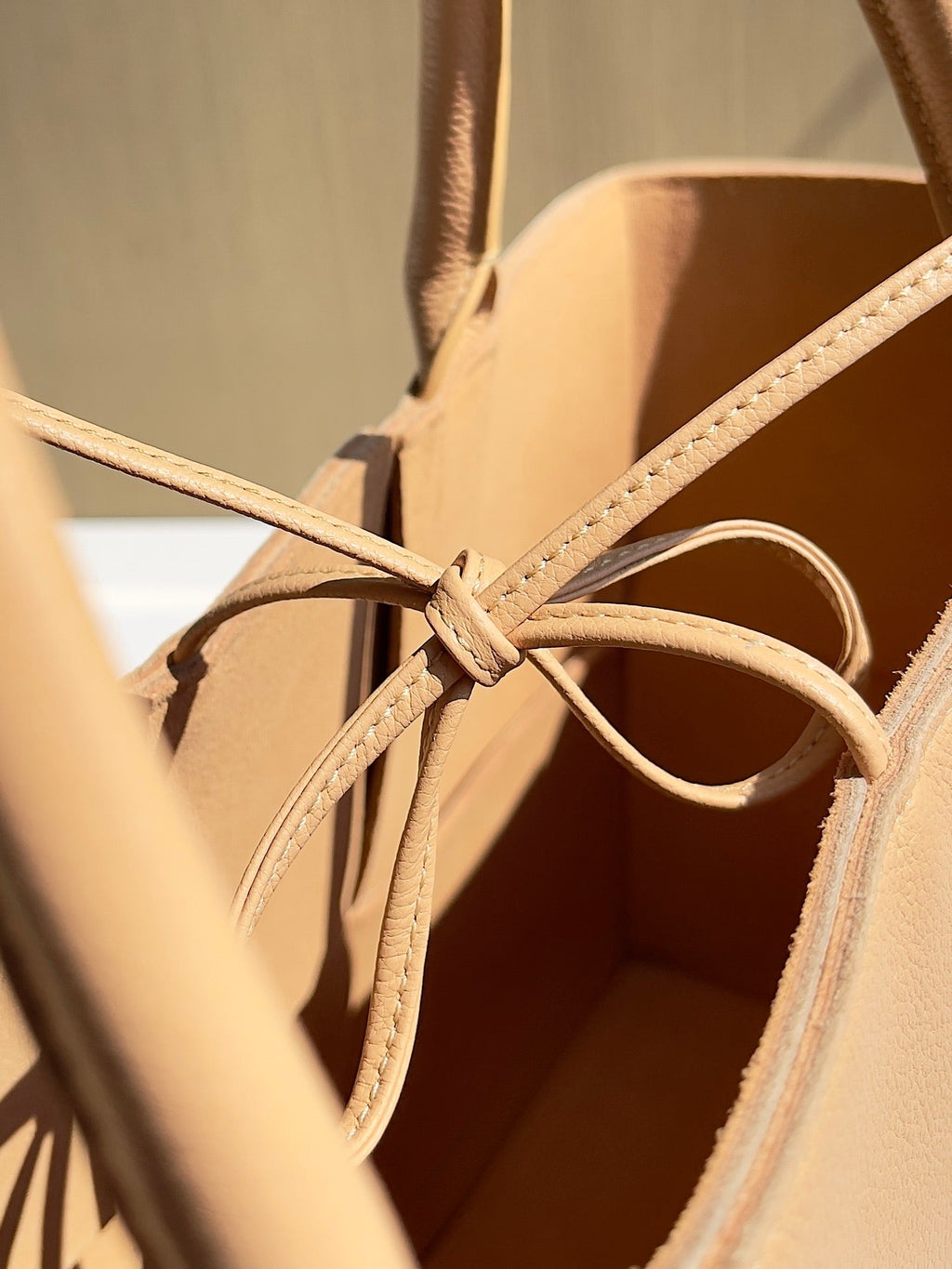 Bottega Veneta Small Arco Tote Bag 652867 Tan Calfskin
