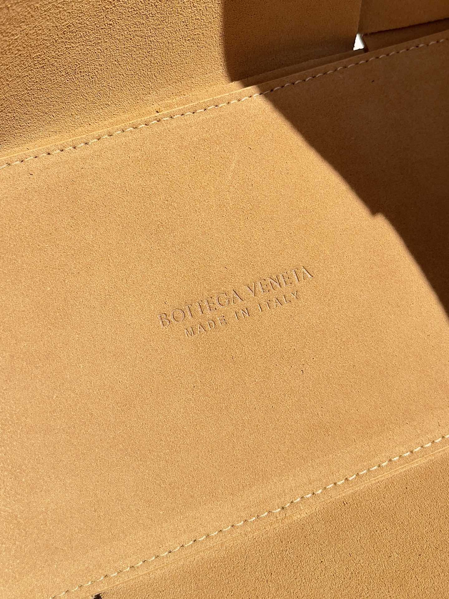 Bottega Veneta Small Arco Tote Bag 652867 Tan Calfskin