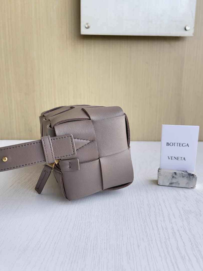 Bottega Veneta Small Brick Cassette 729166 Lambskin Khaki