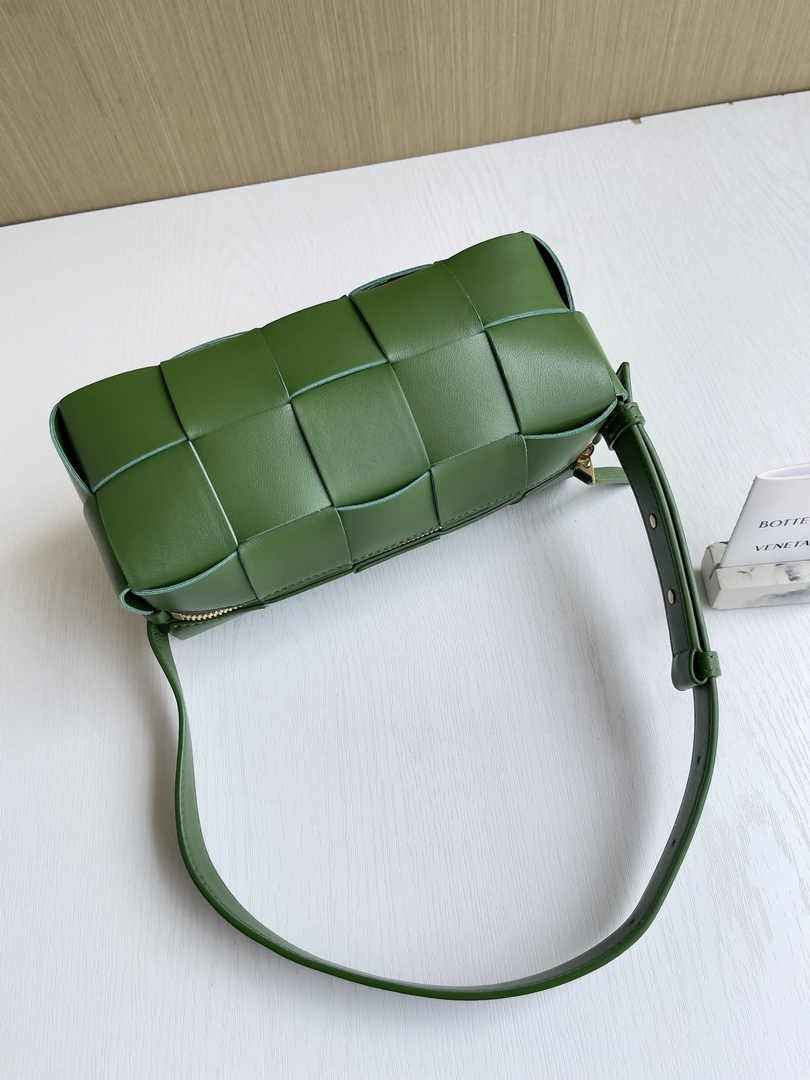 Bottega Veneta Small Brick Cassette 729166 Lambskin Dark Green