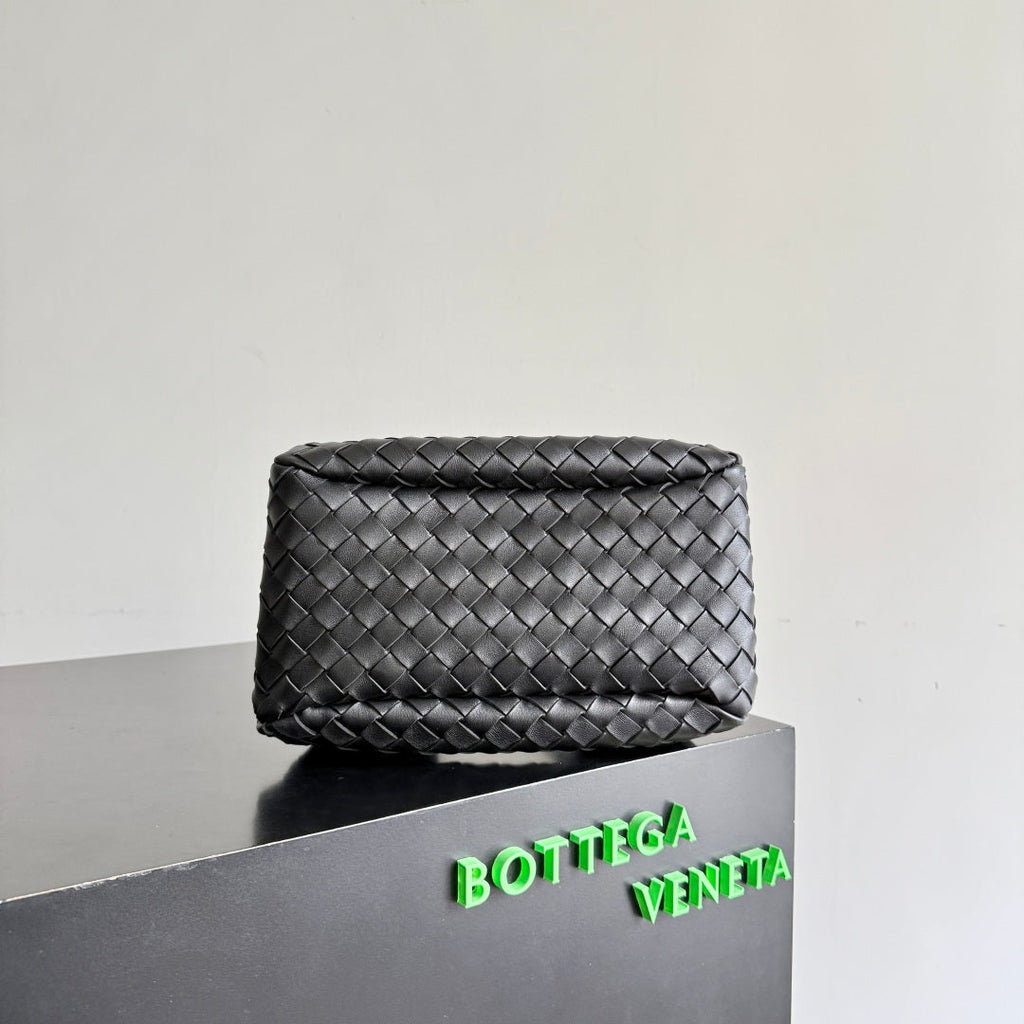 Bottega Veneta Small Campana Bag 854248 in Black