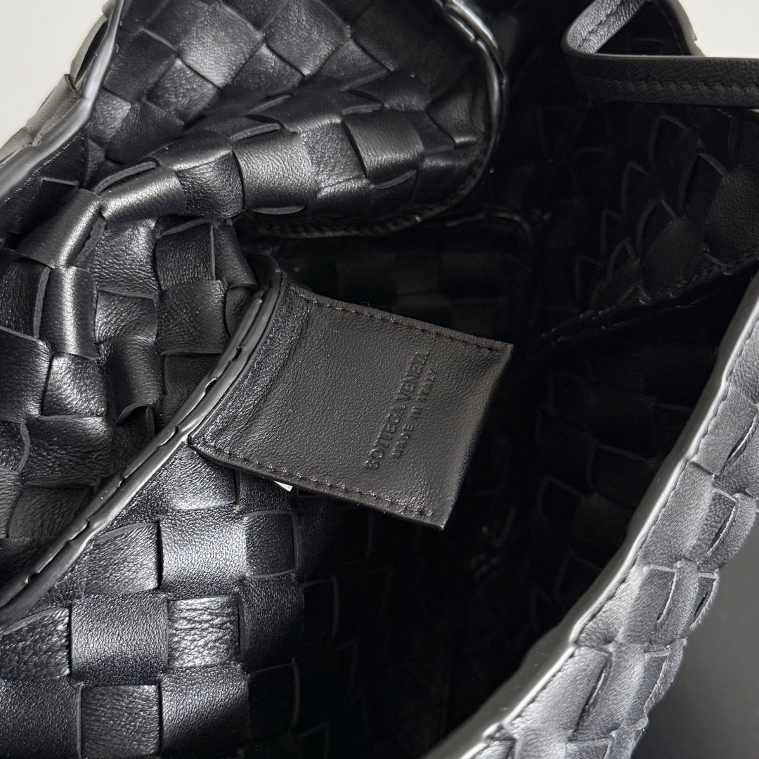 Bottega Veneta Small Campana Bag 854248 in Black
