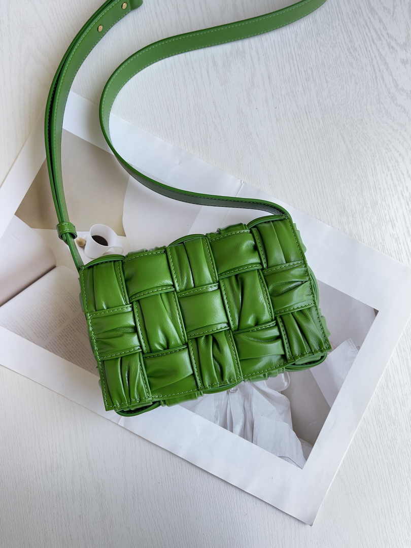 Bottega Veneta Small Cassette Bag 736253 Calfskin Green