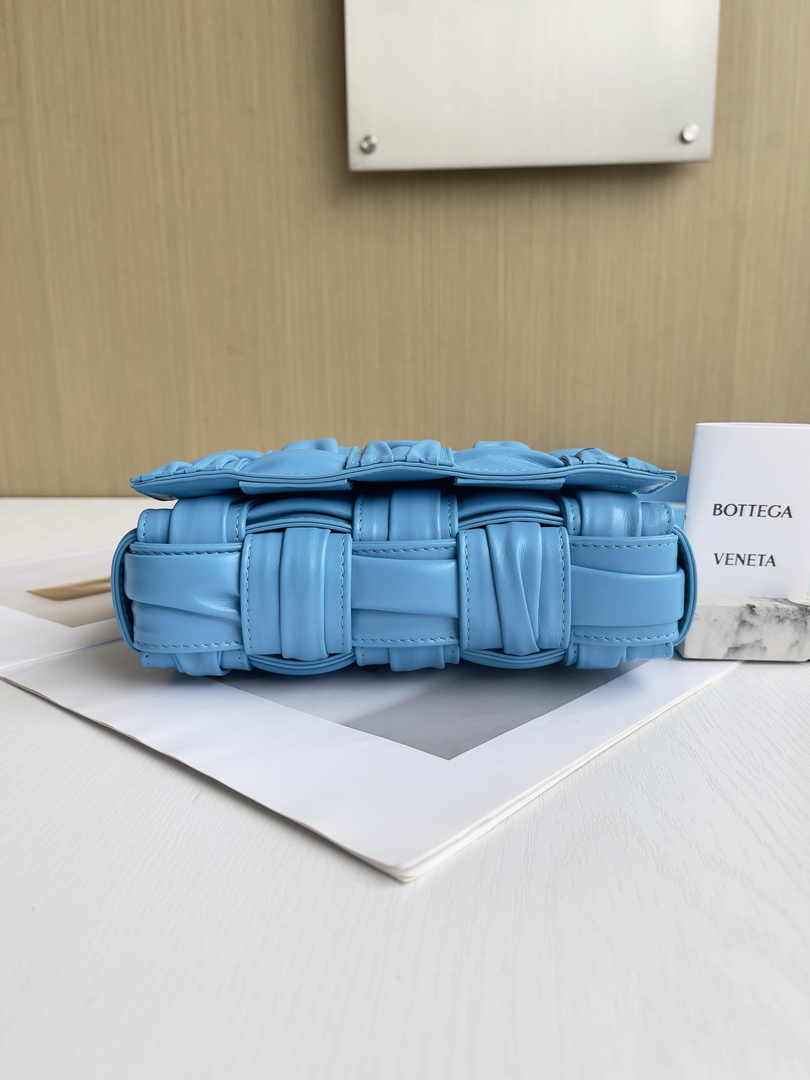 Bottega Veneta Small Cassette Bag 736253 Calfskin Blue