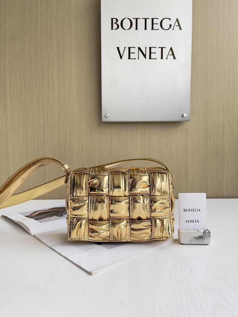 Bottega Veneta Small Cassette Bag 736253 Calfskin Gold