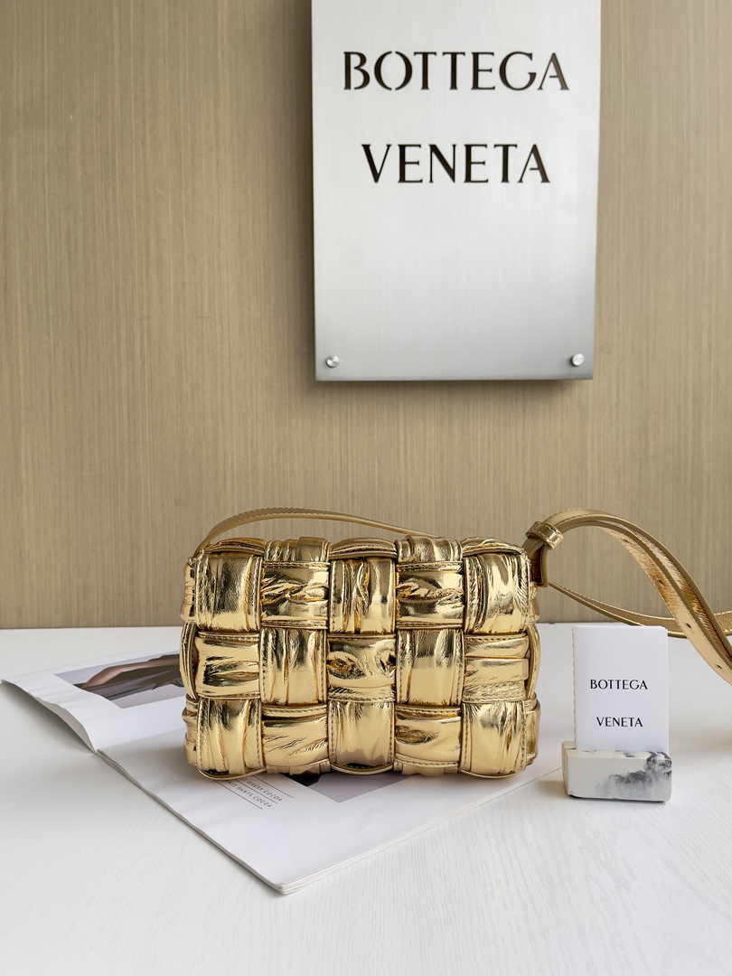 Bottega Veneta Small Cassette Bag 736253 Calfskin Gold