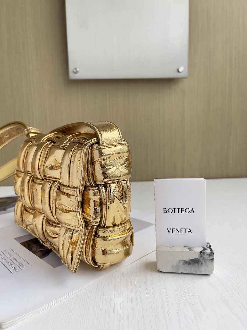 Bottega Veneta Small Cassette Bag 736253 Calfskin Gold