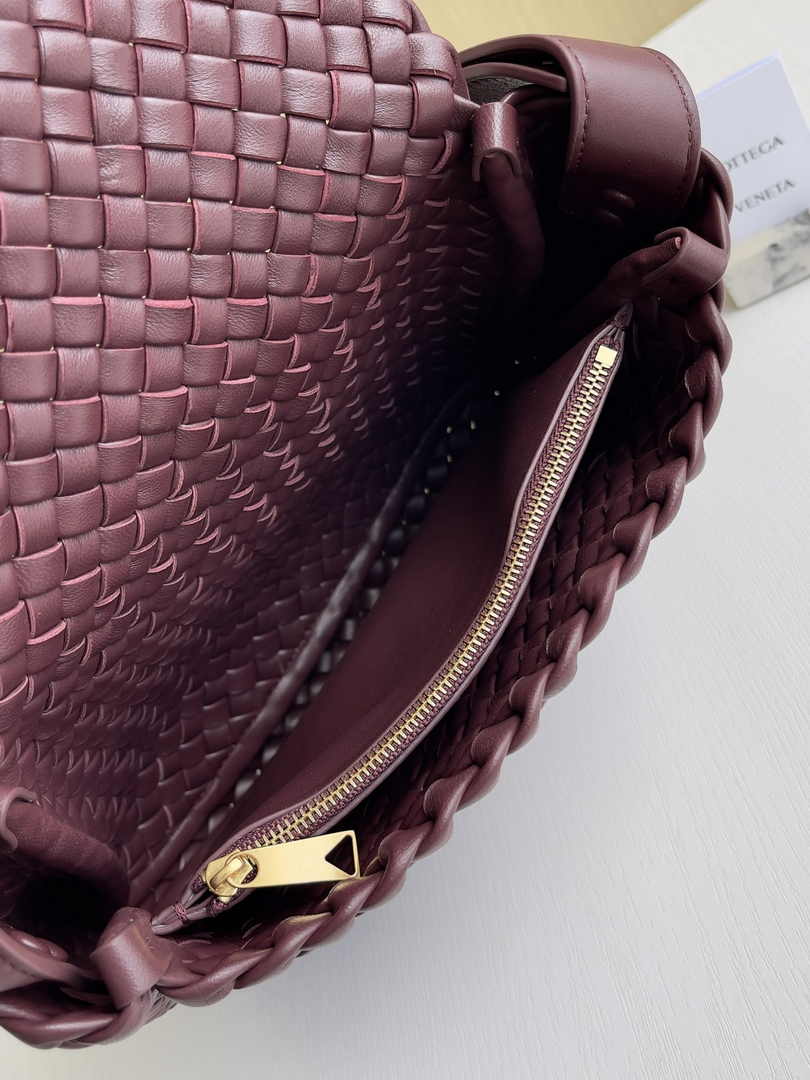 Bottega Veneta Small Cobble Shoulder Bag 709418 Lambskin Wine Red