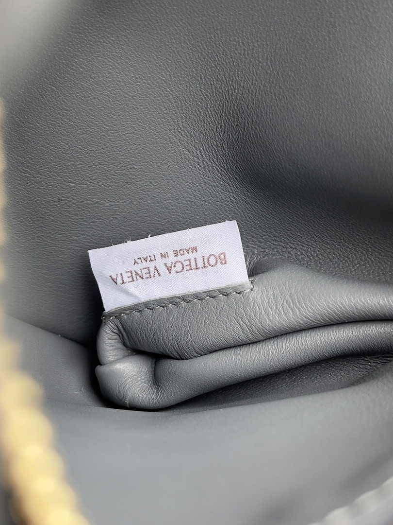 Bottega Veneta Small Cobble Shoulder Bag 709418 Lambskin Gray