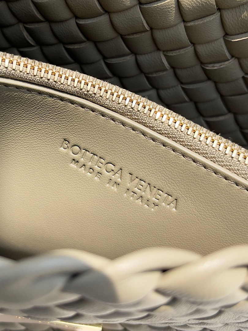 Bottega Veneta Small Cobble Shoulder Bag 709418 Lambskin Dark Gray