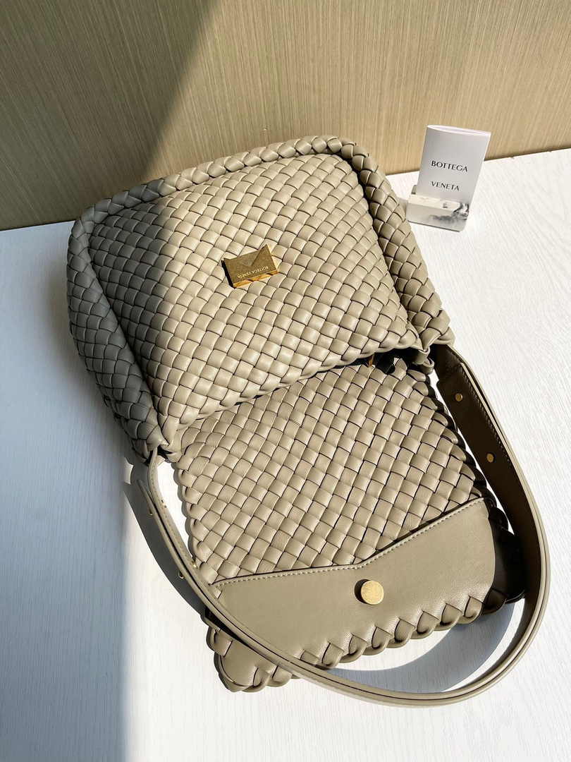 Bottega Veneta Small Cobble Shoulder Bag 709418 Lambskin Dark Gray