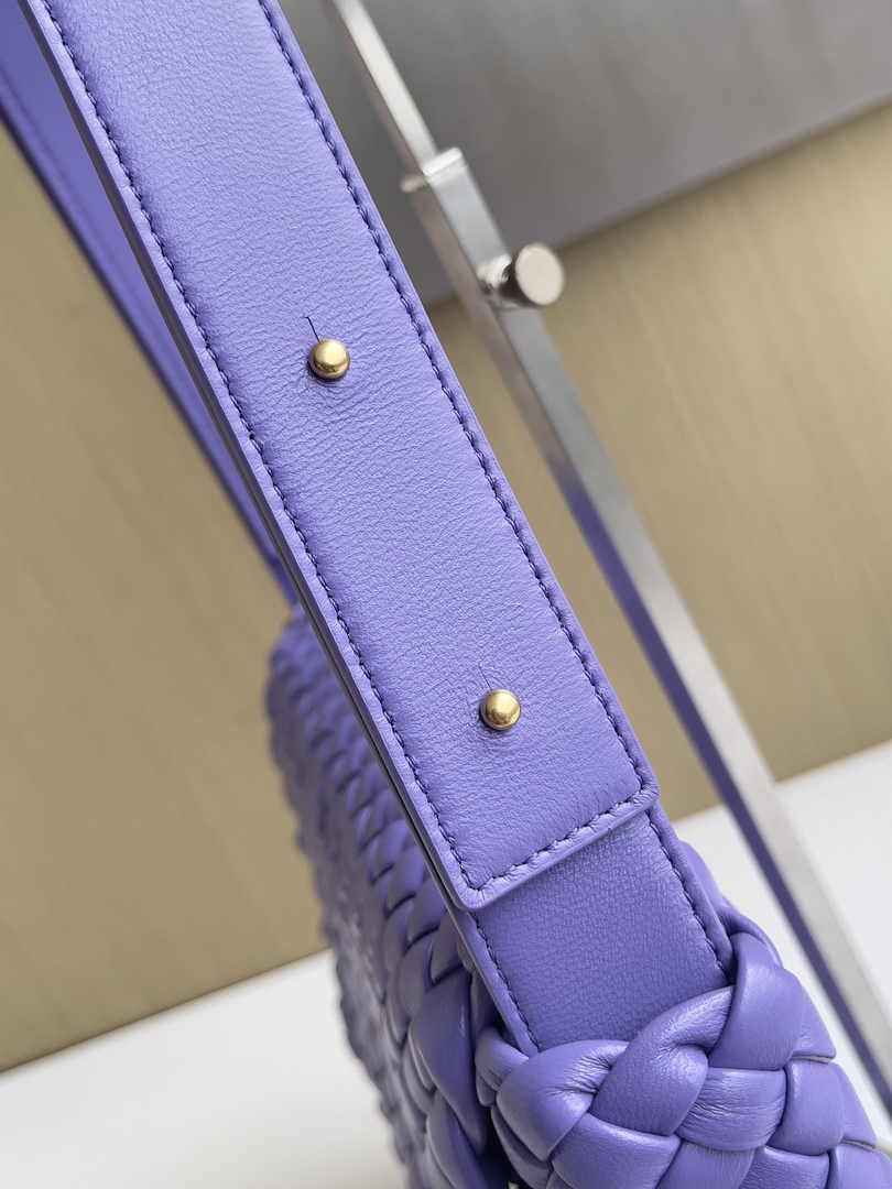 Bottega Veneta Small Cobble Shoulder Bag 709418 Lambskin Purple