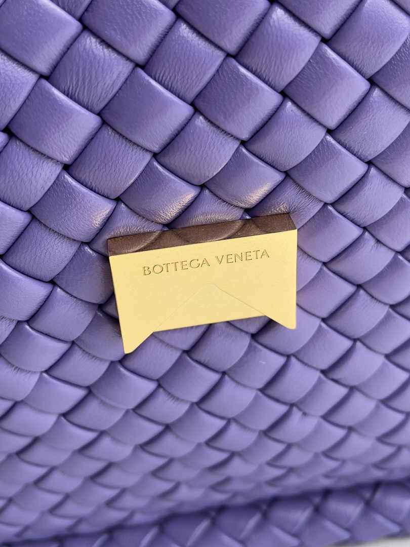 Bottega Veneta Small Cobble Shoulder Bag 709418 Lambskin Purple