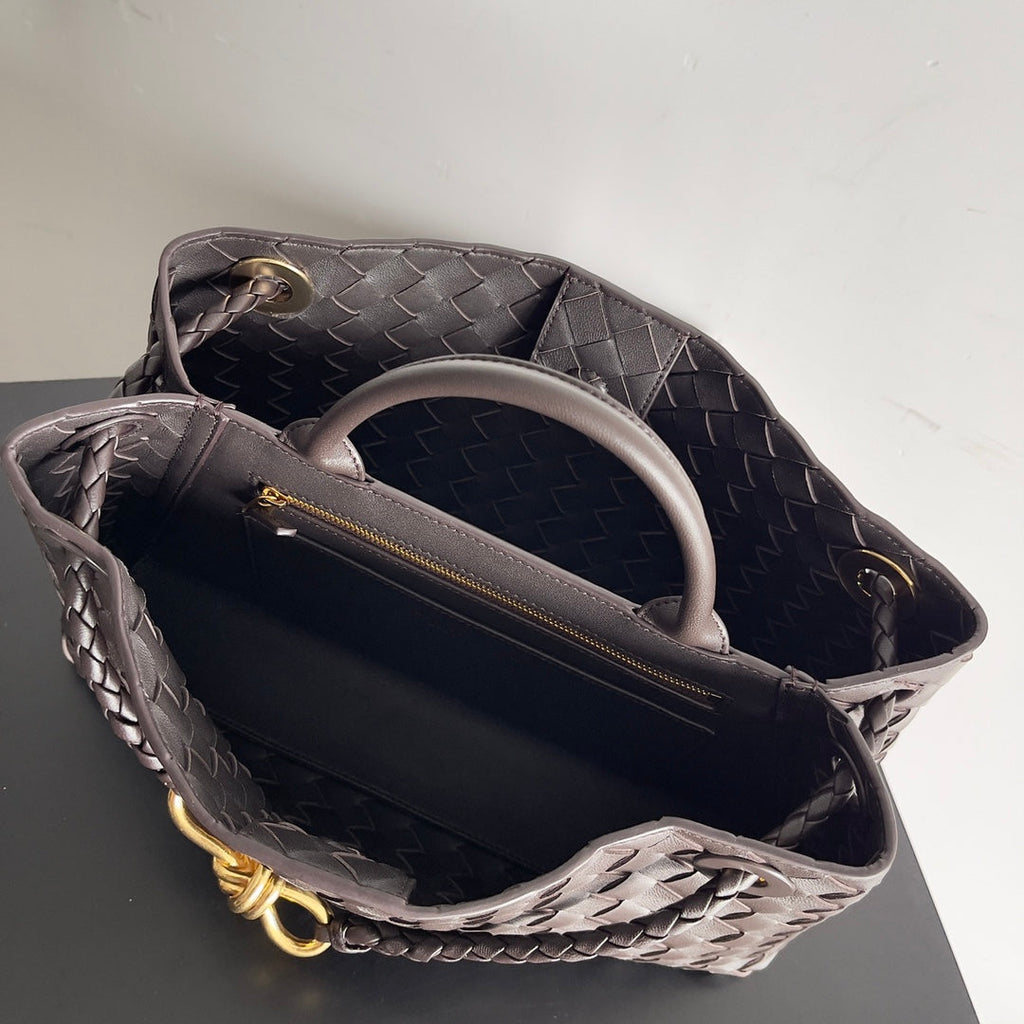 Bottega Veneta Small East West Andiamo 754990 Lambskin Coffee