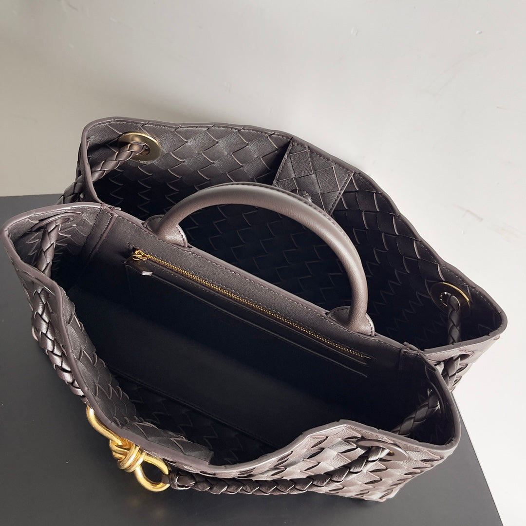 Bottega Veneta Small East West Andiamo 754990 Lambskin Coffee