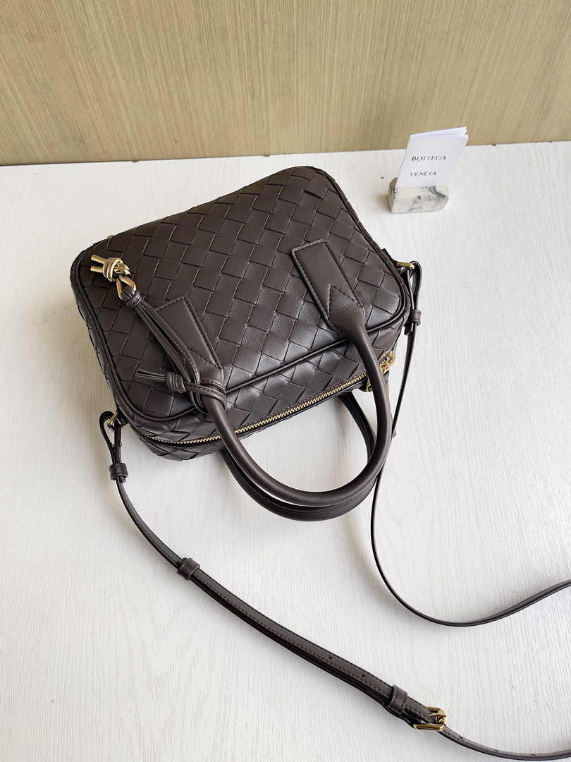 Bottega Veneta Small Getaway 776736 Lambskin Coffee