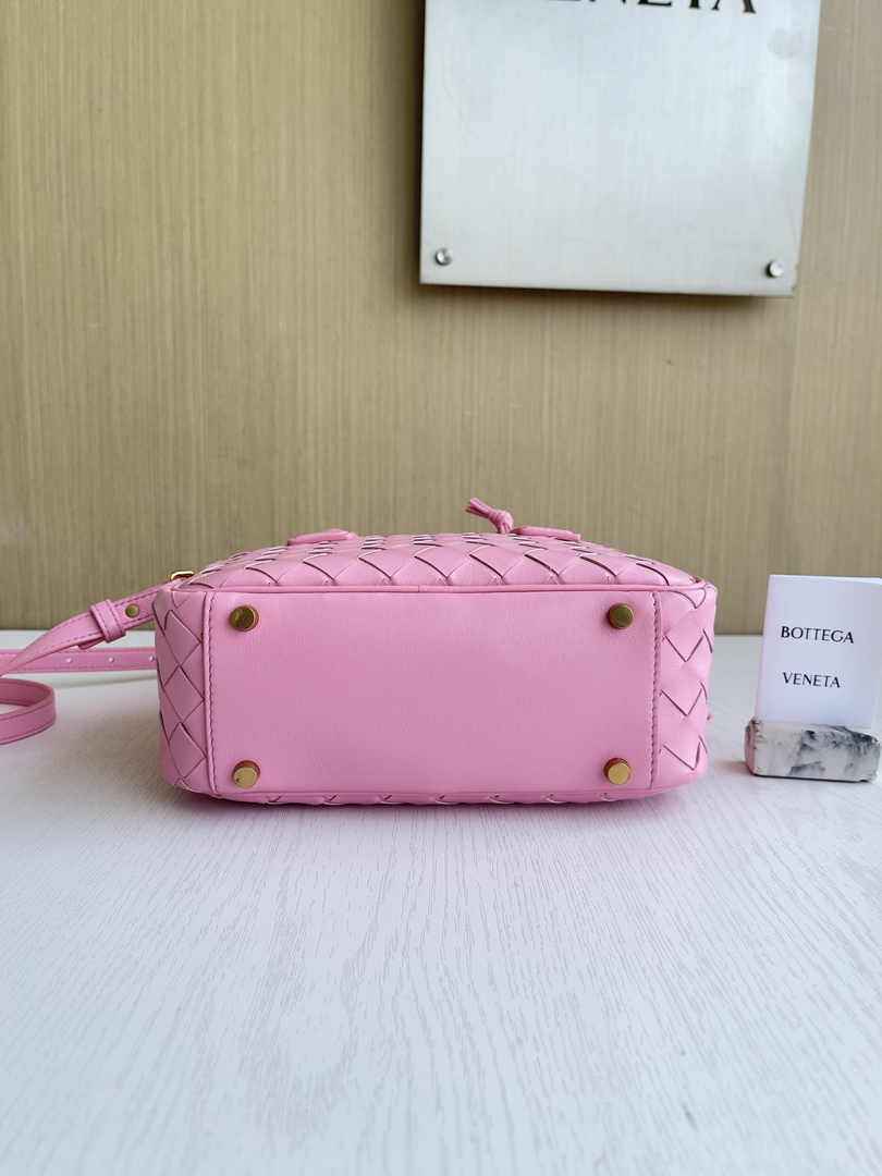 Bottega Veneta Small Getaway 776736 Calfskin Pink