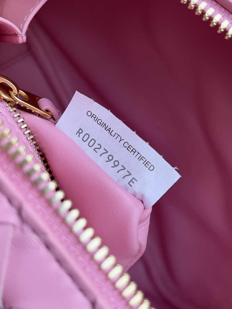 Bottega Veneta Small Getaway 776736 Calfskin Pink