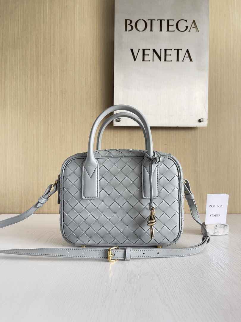 Bottega Veneta Small Getaway 776736 Calfskin Gray