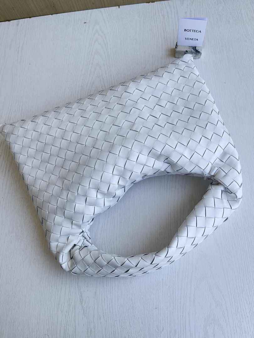 Bottega Veneta Small Hop Bag 763966 Calfskin White