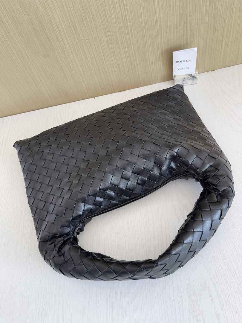Bottega Veneta Small Hop Bag 763966 Calfskin Black