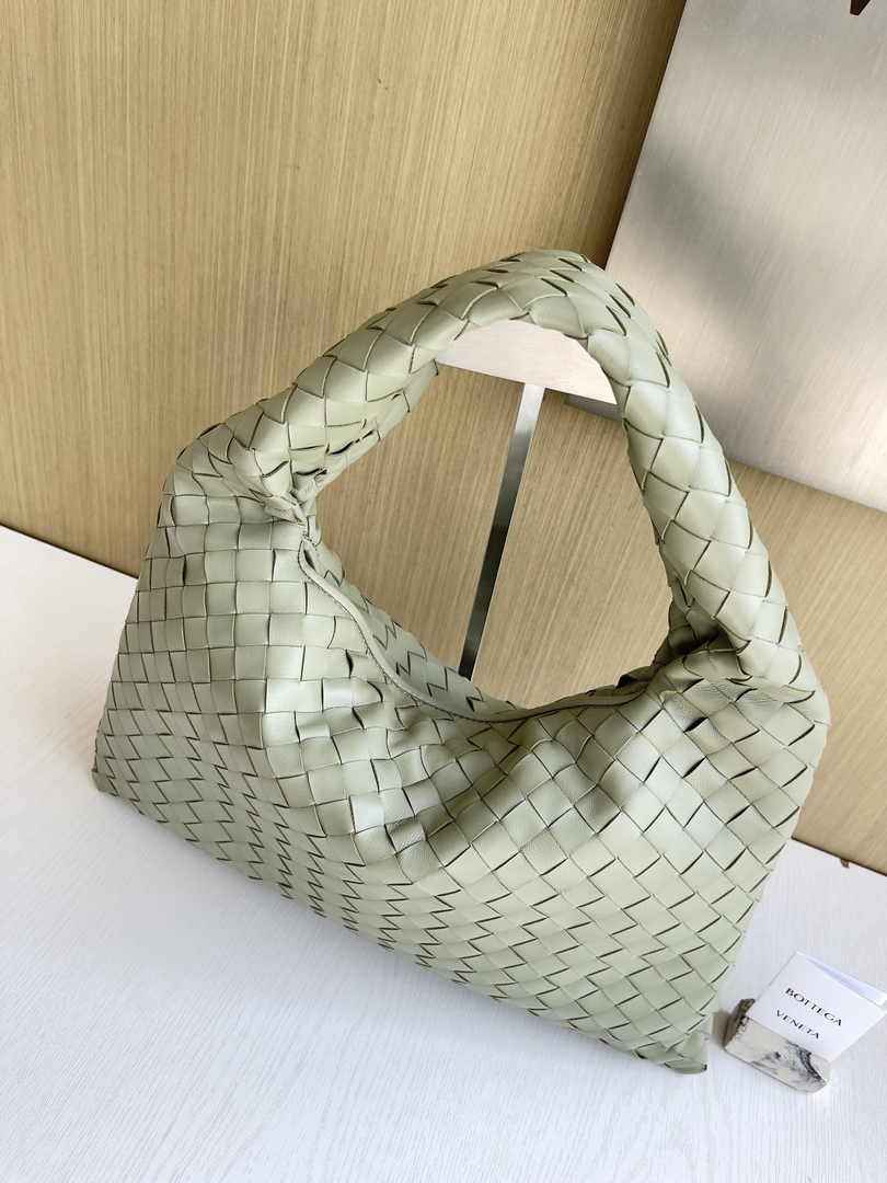 Bottega Veneta Small Hop Bag 763966 Calfskin Light Green