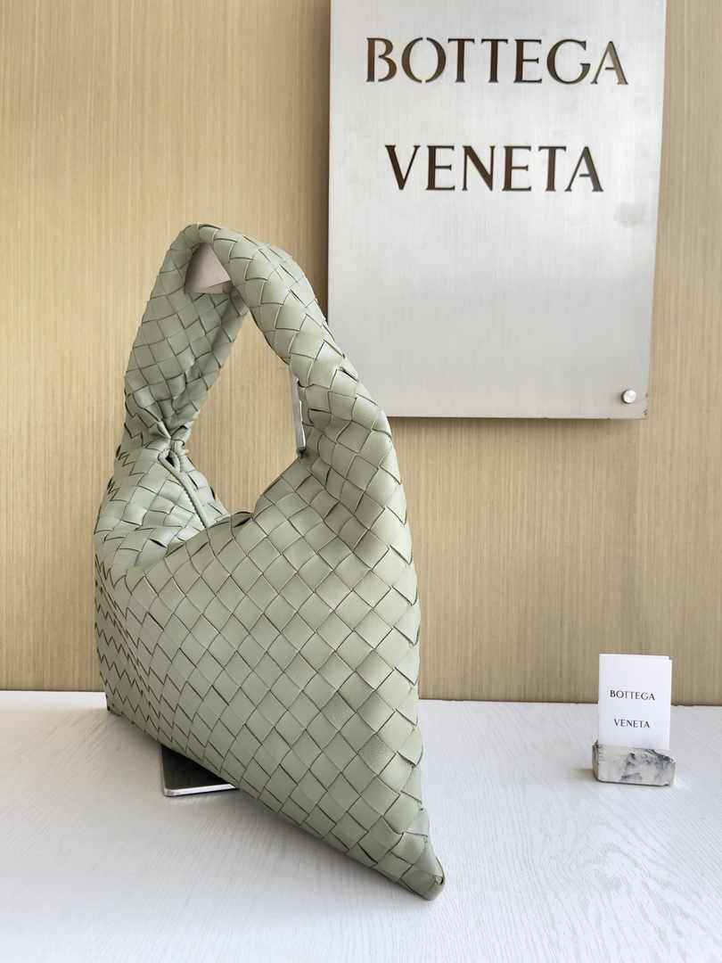 Bottega Veneta Small Hop Bag 763966 Calfskin Light Green