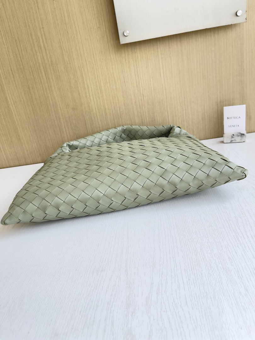 Bottega Veneta Small Hop Bag 763966 Calfskin Light Green