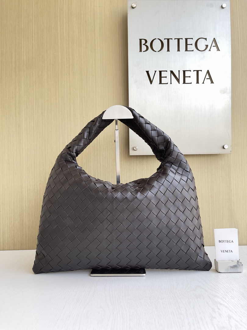Bottega Veneta Small Hop Bag 763966 Calfskin Brown