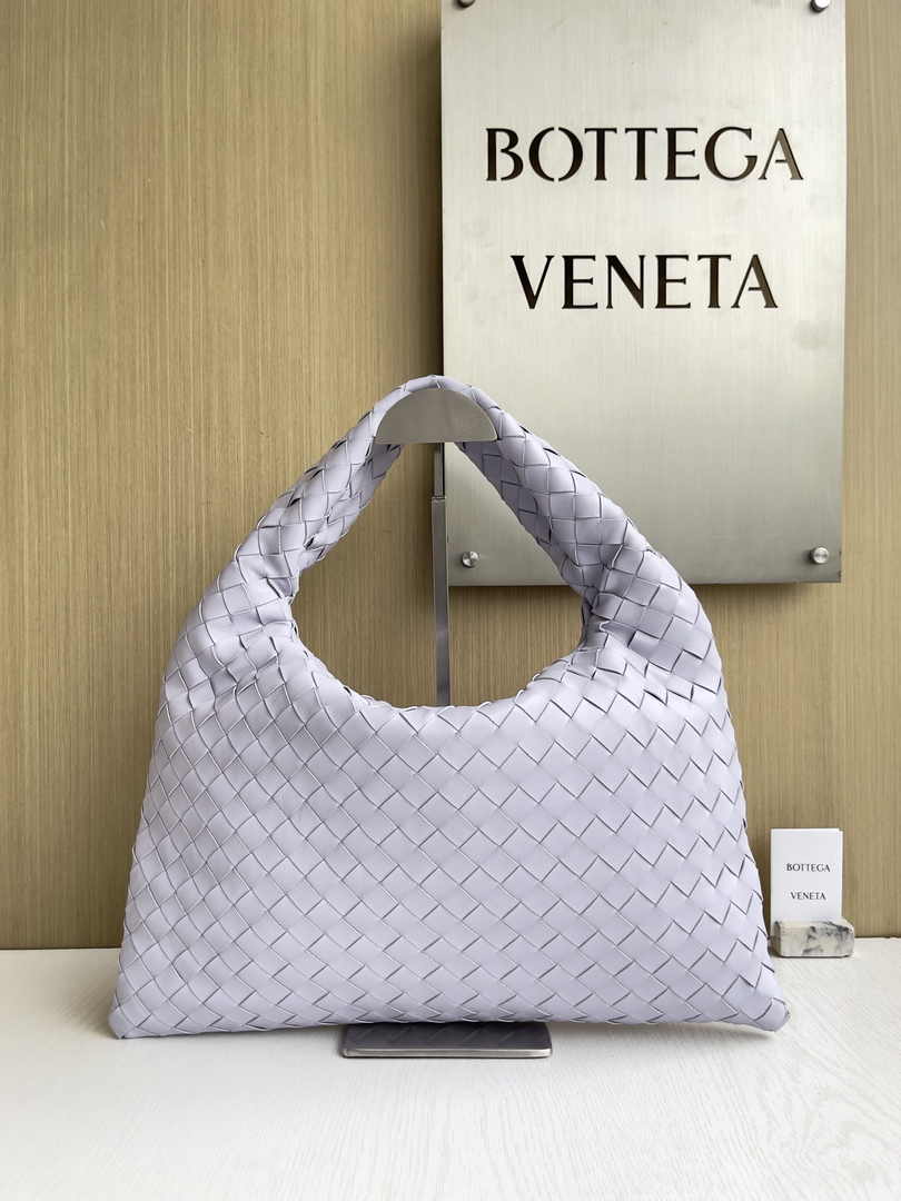 Bottega Veneta Small Hop Bag 763966 Calfskin Light Purple
