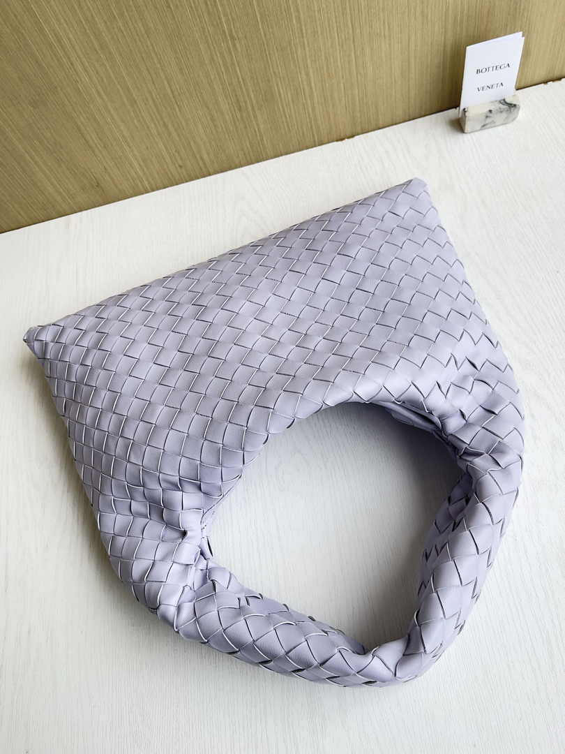 Bottega Veneta Small Hop Bag 763966 Calfskin Light Purple