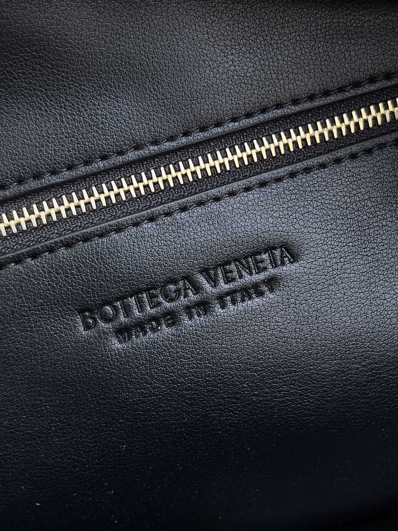 Bottega Veneta Small Jodie Bag 600261 Calfskin Black Silver Zipper